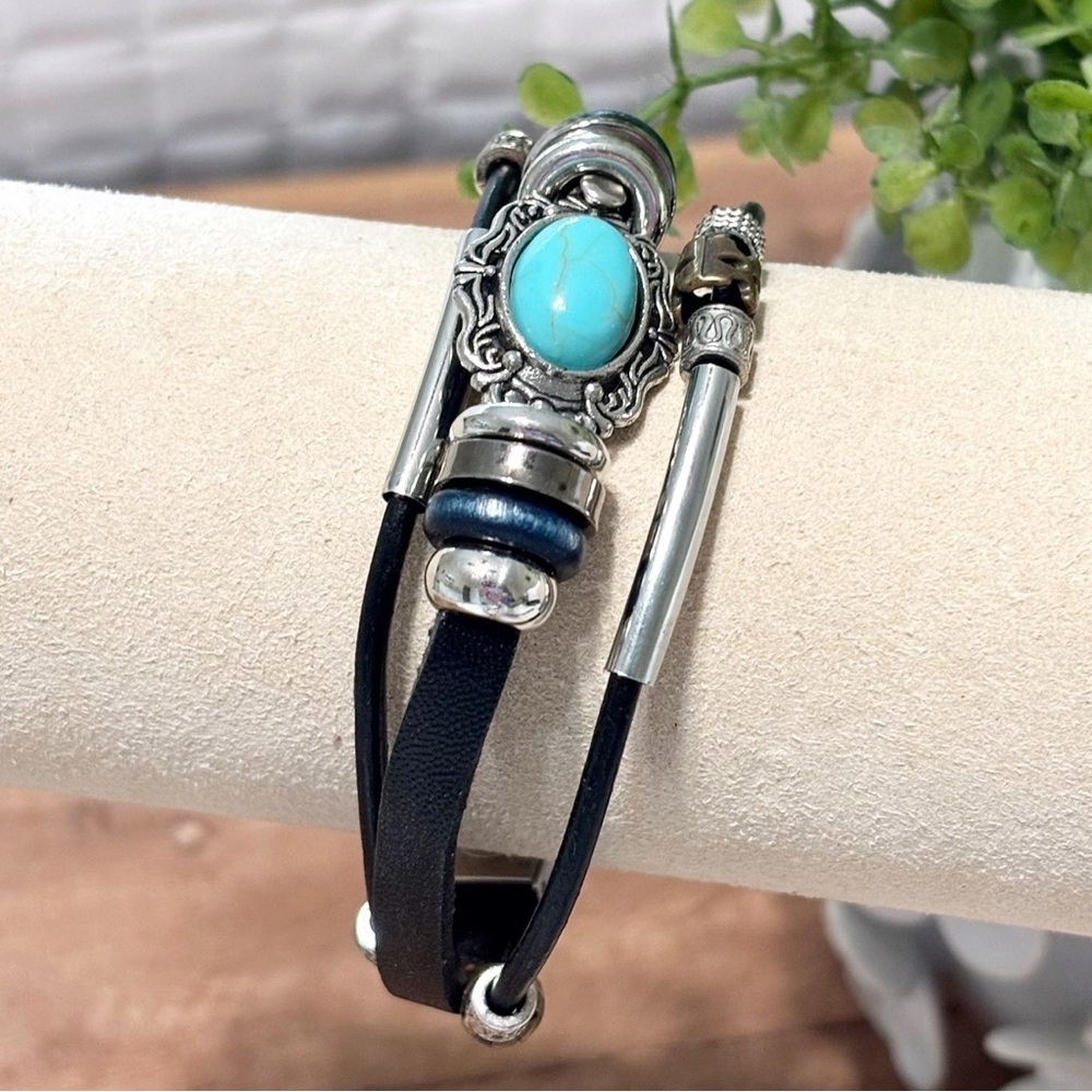 Layered Leather Southwestern Boho Silver and Turquoise Bracelet NWT